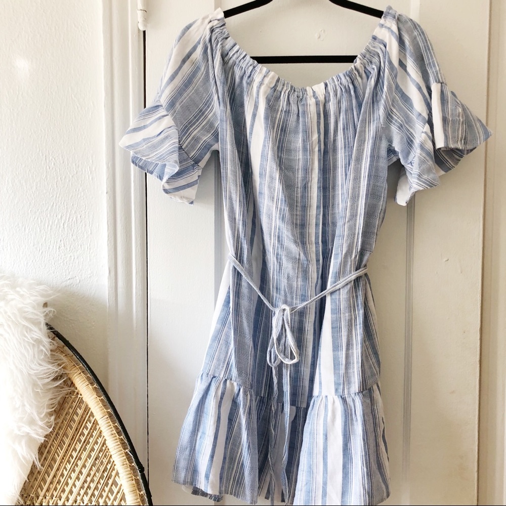 Off the Shoulder Flutter Sleeve Linen Dress